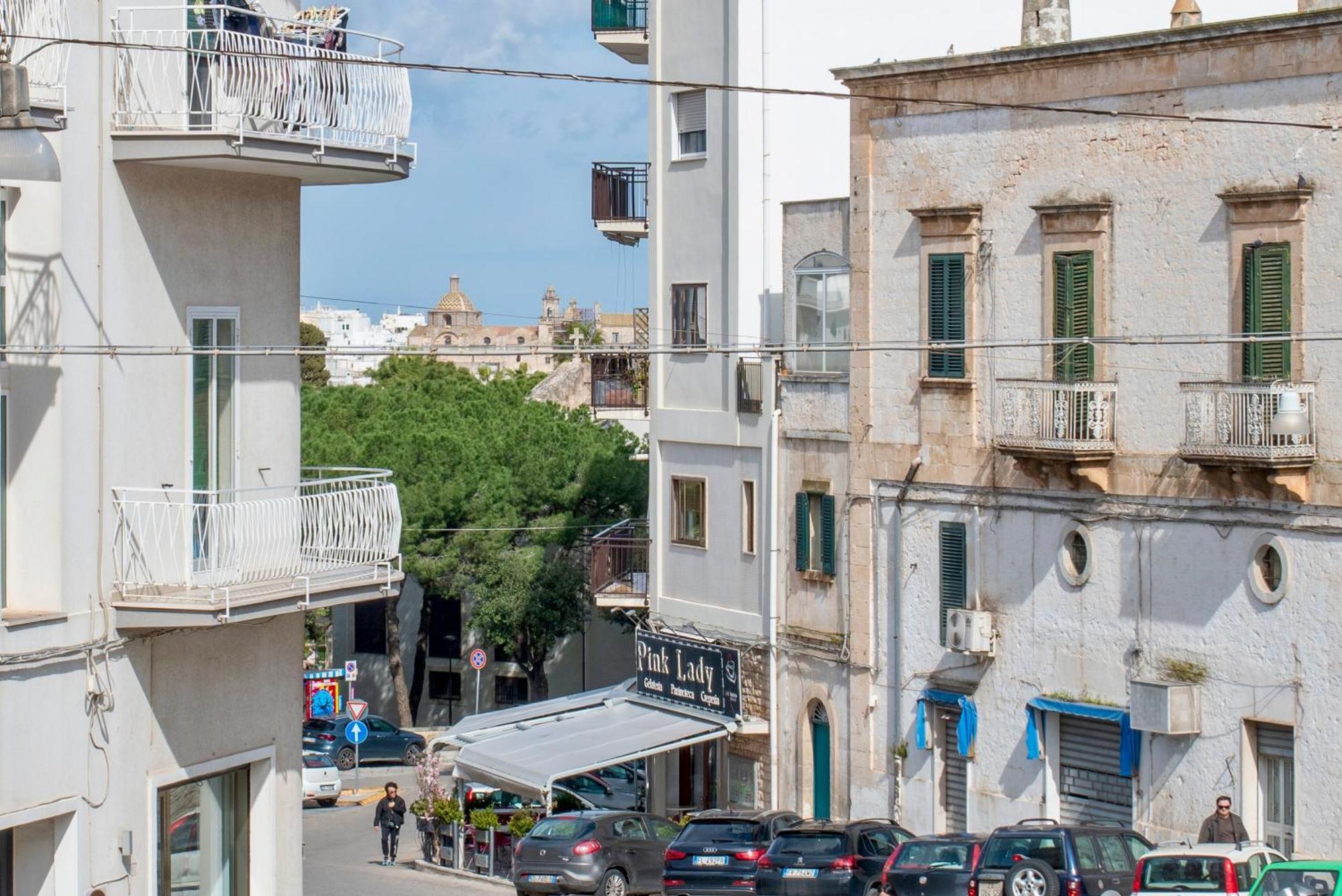 Nonna Nella Casa In Centro Lägenhet Ostuni Exteriör bild
